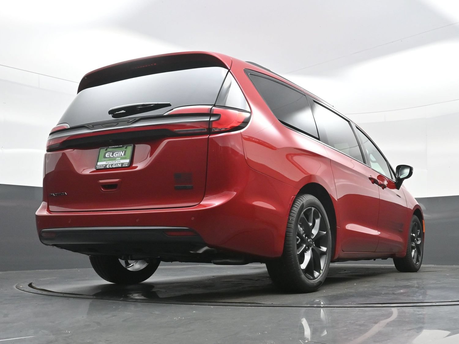 New 2027 Chrysler Pacifica Select FWD image 19