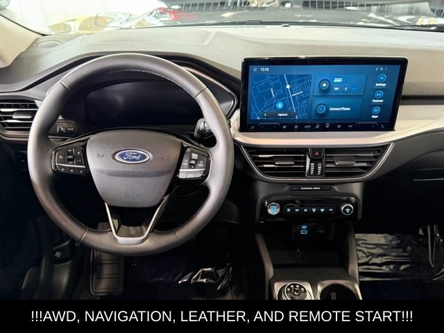Used 2023 Ford Escape Platinum AWD/4WD image 17