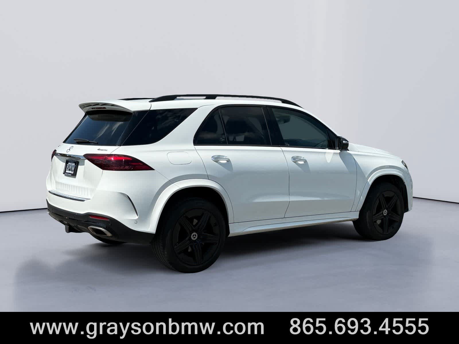 Used 2024 Mercedes-Benz GLE 580 4MATIC image 3