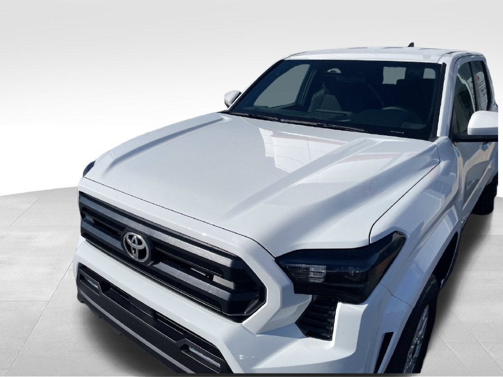 New 2026 Toyota Tacoma SR5 AWD/4WD image 12