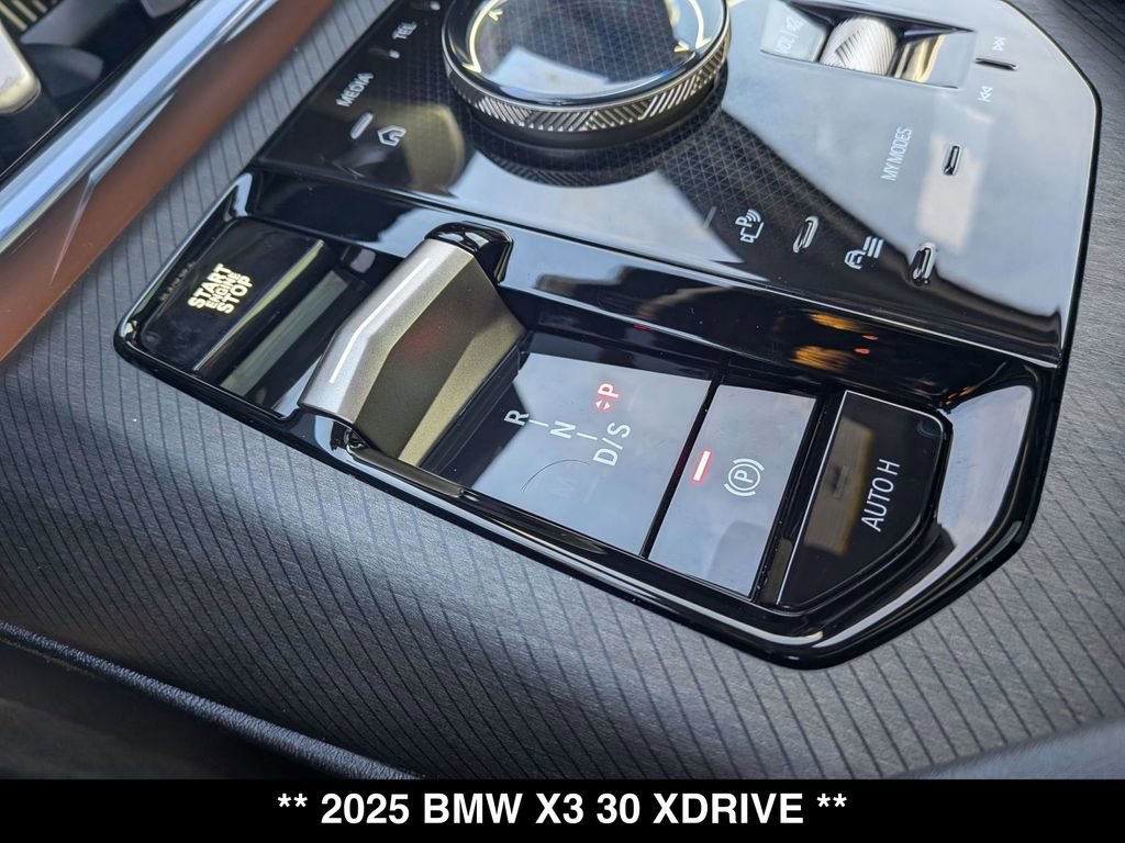Used 2025 BMW X3 xDrive30i w/ Convenience Package image 19