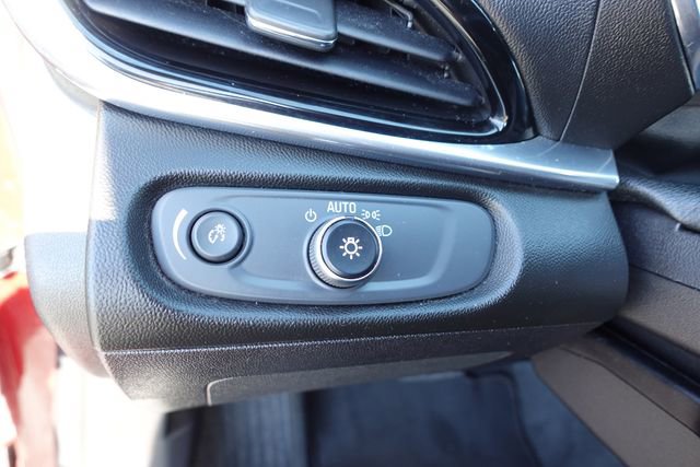 Used 2017 Chevrolet Volt Premier w/ Driver Confidence Package image 16