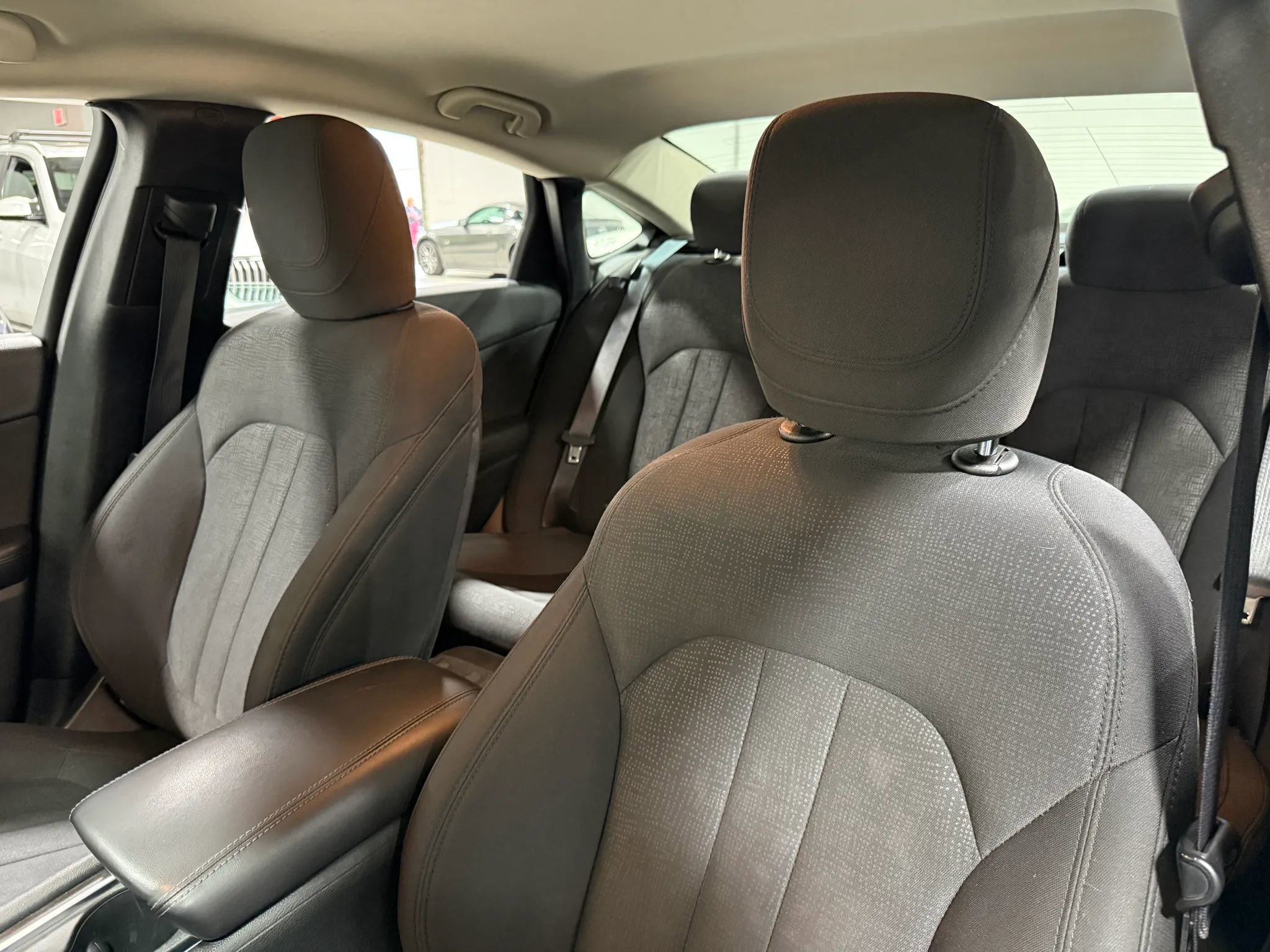 Used 2017 Chrysler 200 LX FWD image 16