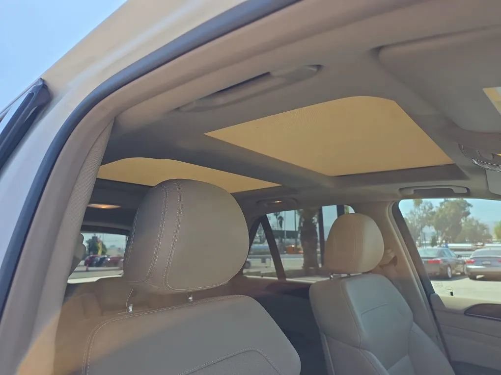 Used 2015 Mercedes-Benz ML 350 2WD w/ Premium 1 Package image 13