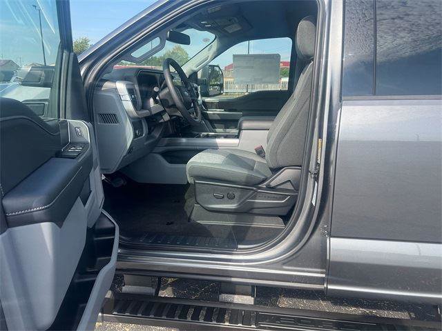 New 2026 Ford F250 XLT w/ XLT Premium Package image 12