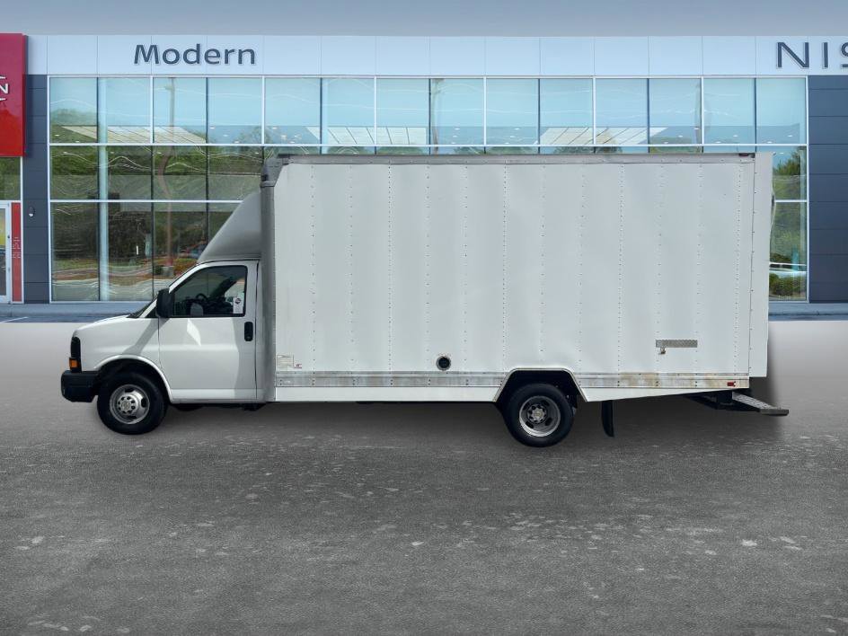 Used 2015 Chevrolet Express 3500 Extended image 8