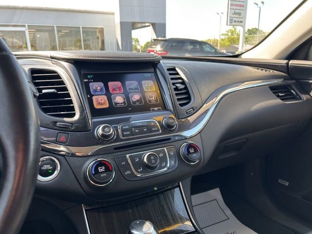 Used 2017 Chevrolet Impala Premier w/ Enhanced Convenience Package FWD image 36
