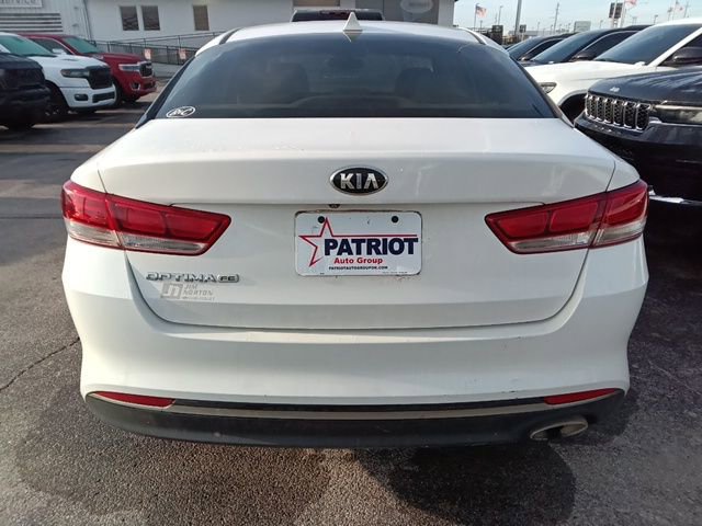 Used 2017 Kia Optima LX FWD image 4
