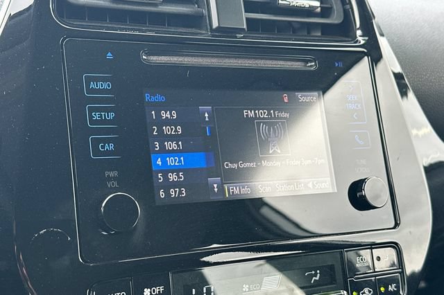 Used 2019 Toyota Prius LE FWD image 21