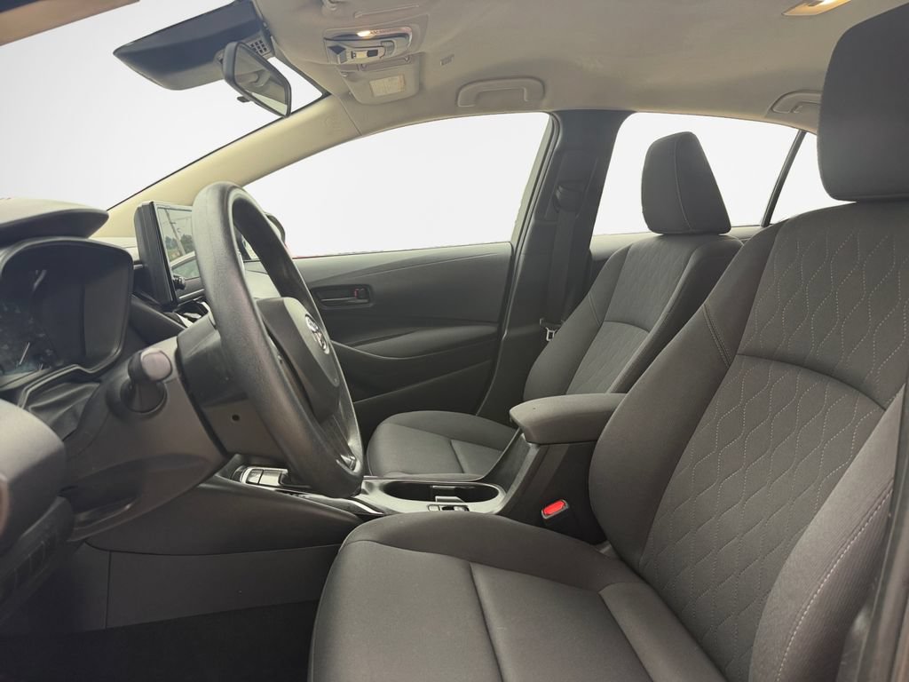 Used 2024 Toyota Corolla LE FWD image 12