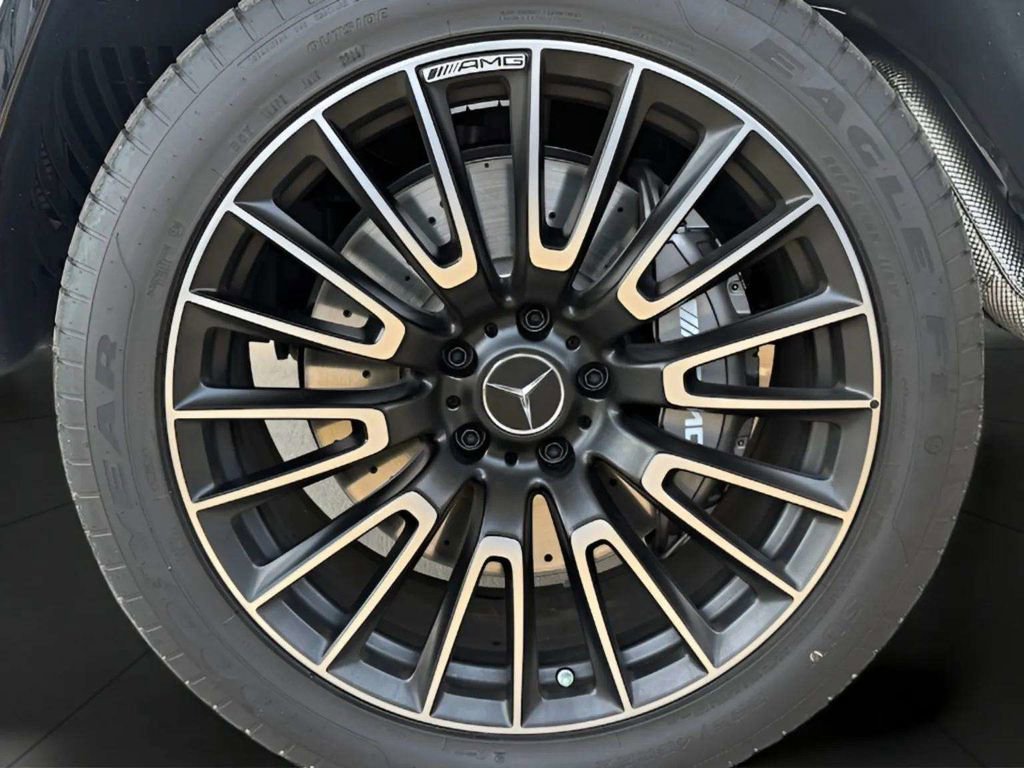 Used 2025 Mercedes-Benz G 63 AMG 4MATIC image 28