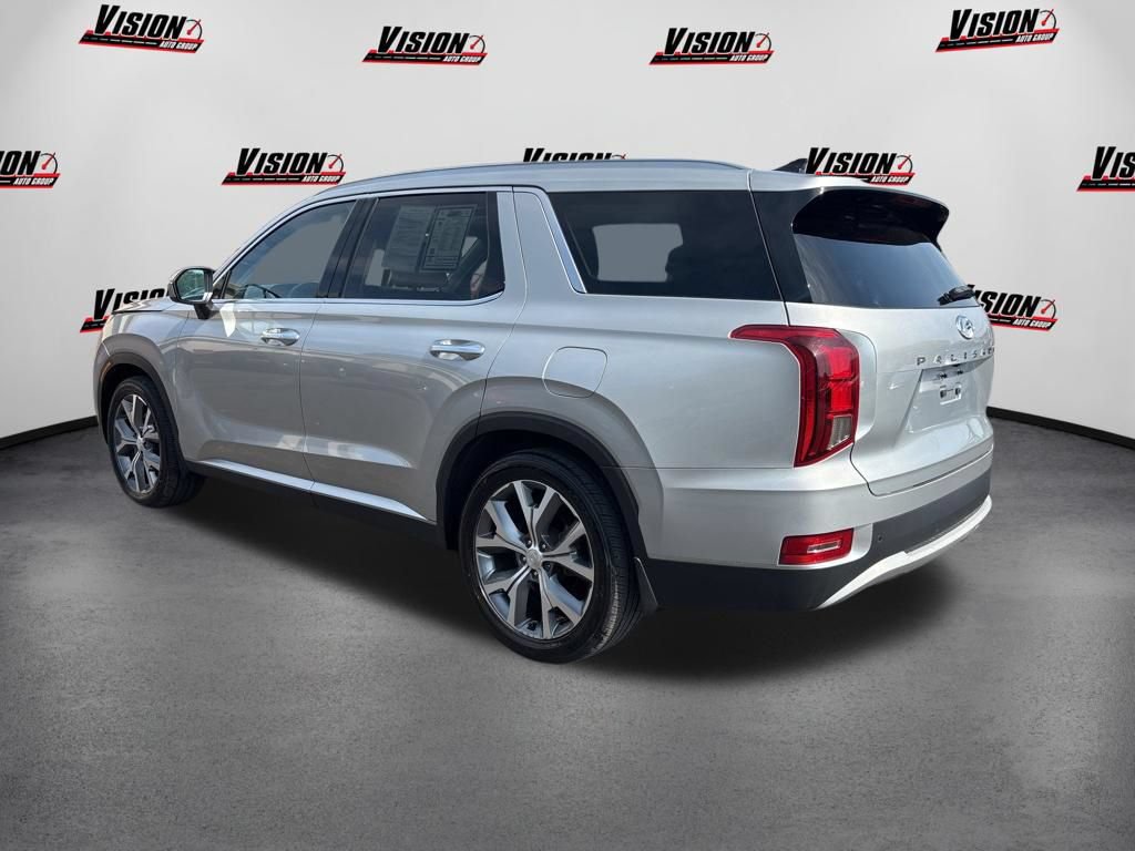 Used 2022 Hyundai Palisade SEL w/ Premium Package AWD/4WD image 3