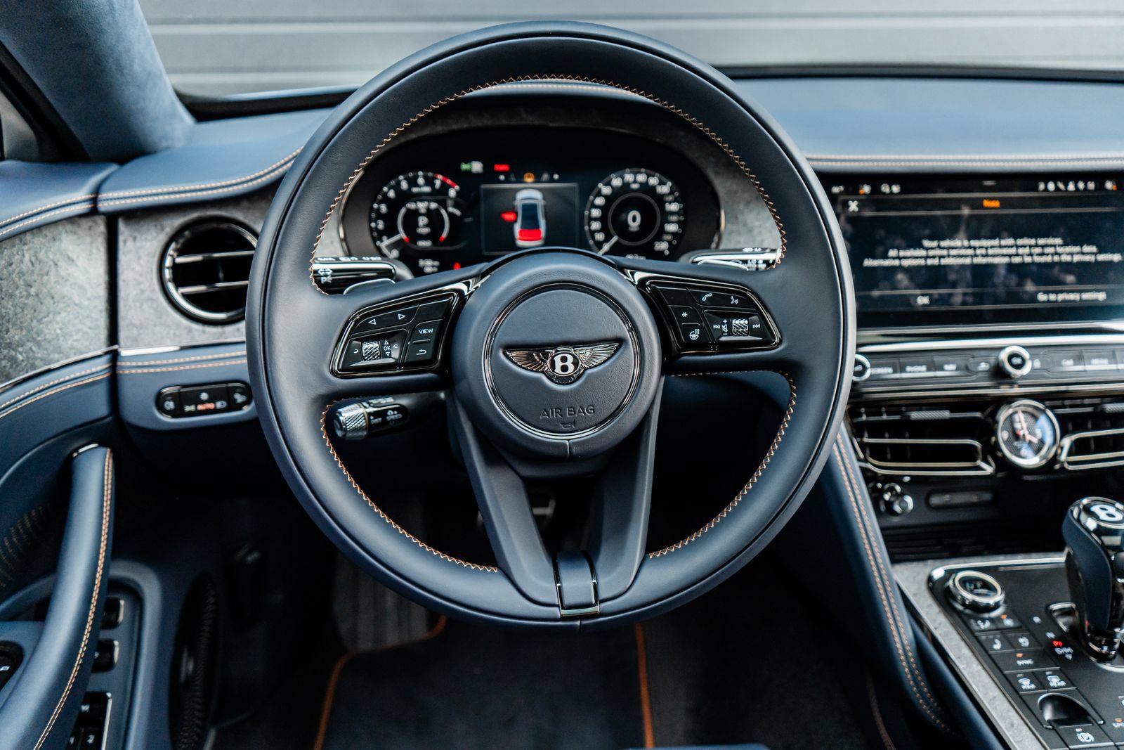 Certified 2025 Bentley Flying Spur Plug-In Hybrid AWD/4WD image 31