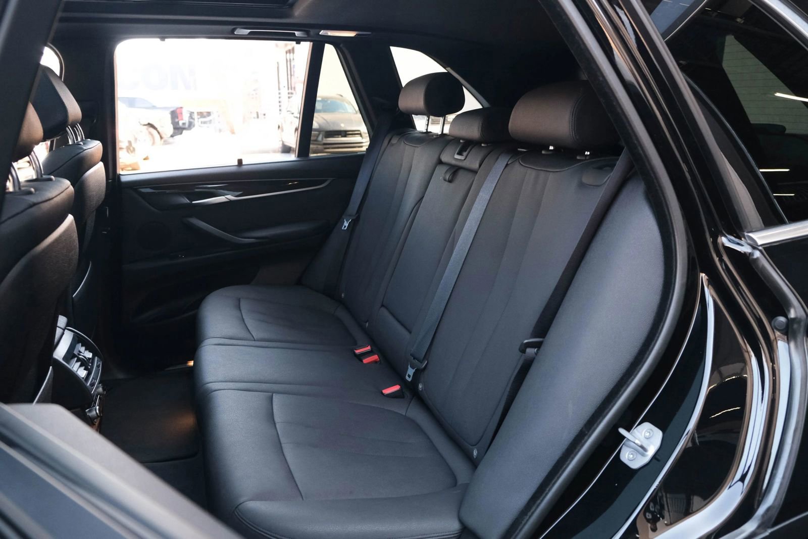 Used 2018 BMW X5 sDrive35i w/ Driving Assistance Package image 25