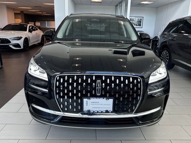 Certified 2023 Lincoln Corsair Reserve w/ Equipment Group 201A AWD/4WD image 2