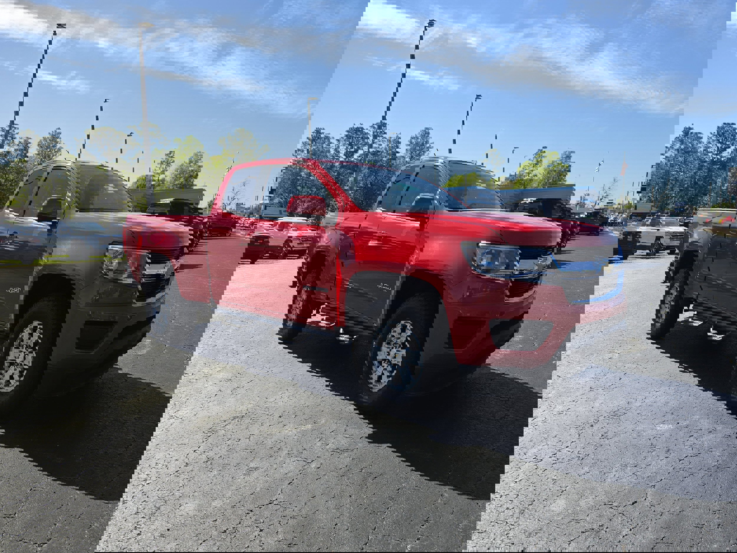 Used 2016 Chevrolet Colorado W/T w/ WT Convenience Package image 2