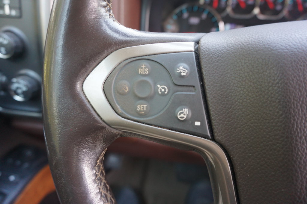 Used 2019 Chevrolet Silverado 2500 High Country w/ Duramax Plus Package AWD/4WD image 8