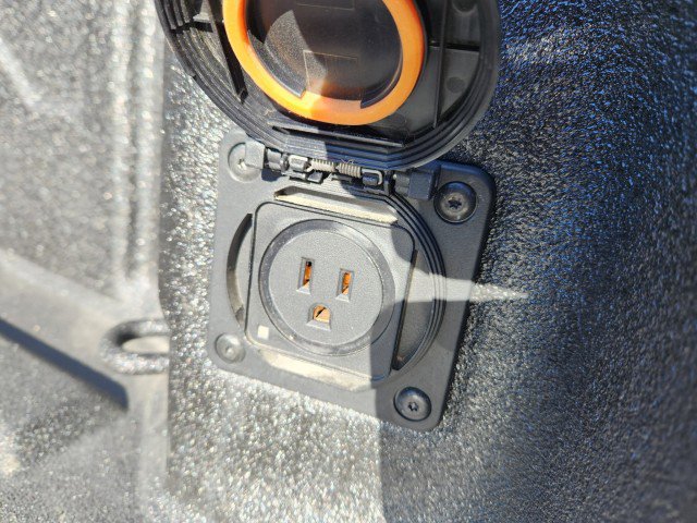 Used 2021 Chevrolet Silverado 2500 High Country image 21