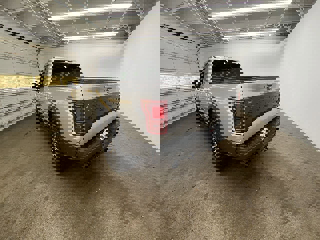 Used 2018 Ford F150 Raptor w/ Equipment Group 802A Luxury image 4