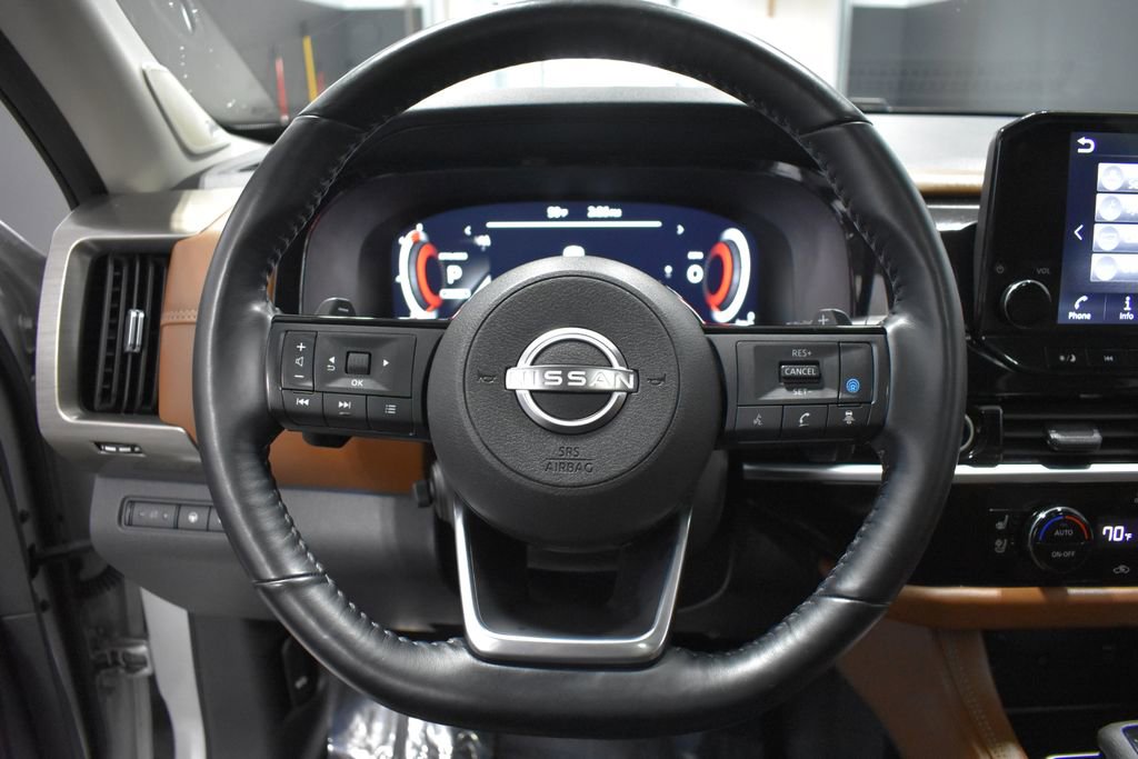 Certified 2023 Nissan Pathfinder Platinum w/ Cargo Package image 28