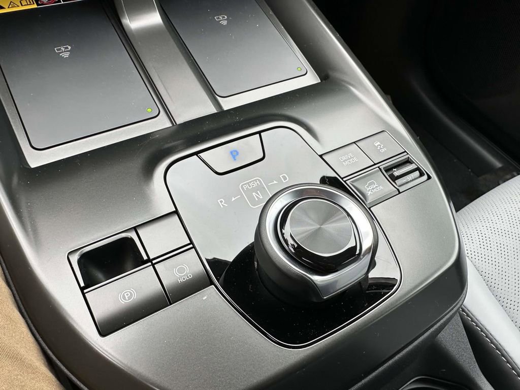 New 2026 Subaru Solterra Premium image 21