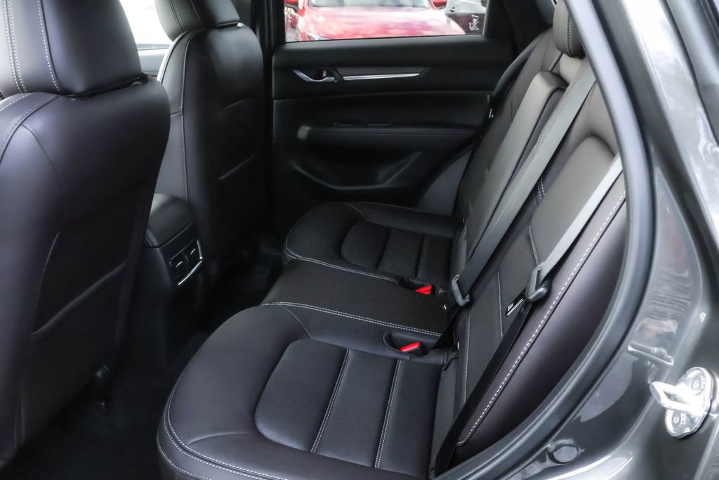 New 2025 MAZDA CX-5 Signature AWD/4WD image 33