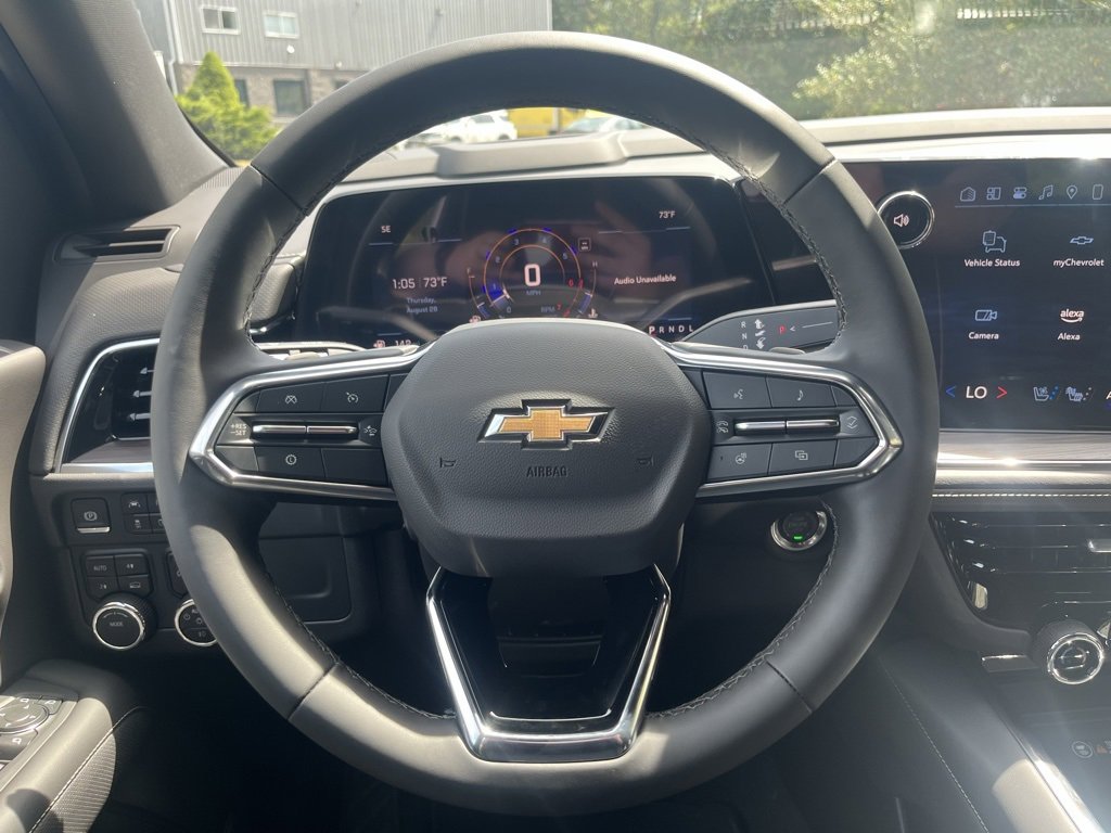 New 2025 Chevrolet Suburban Premier image 27