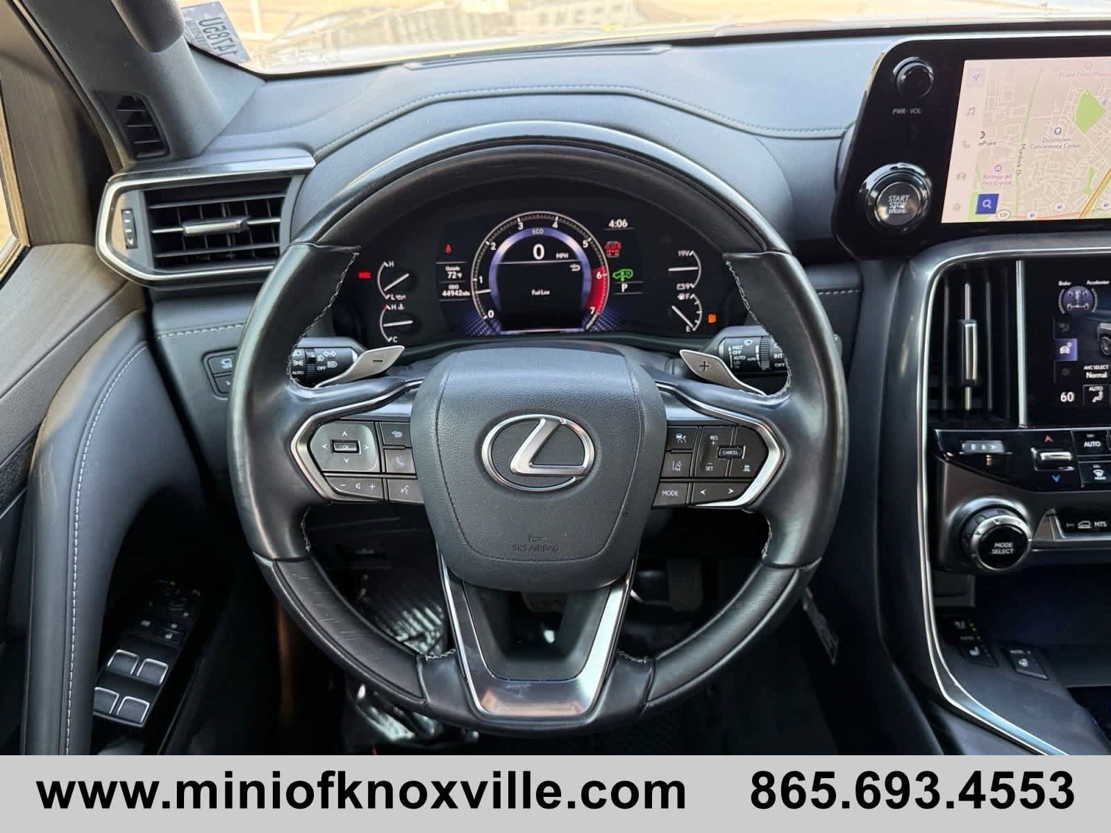 Used 2024 Lexus LX 600 4WD w/ Appearance Package image 17