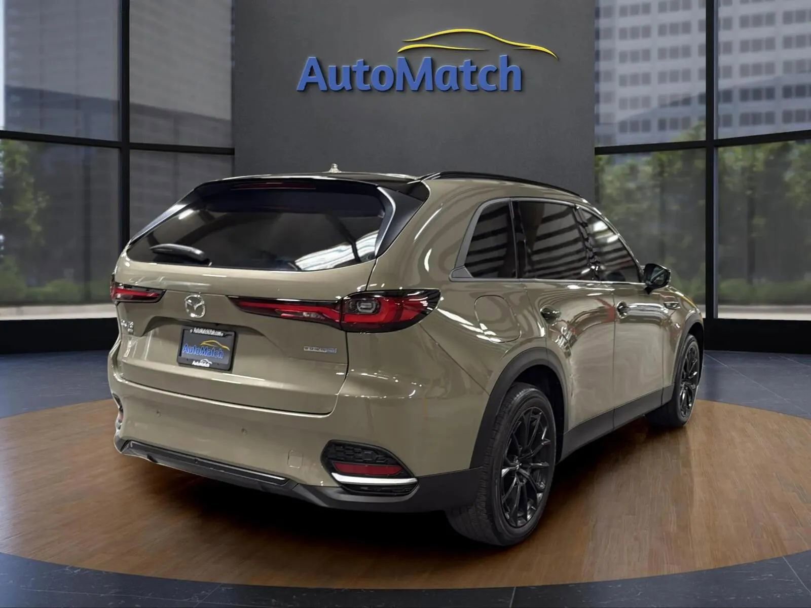 Used 2025 MAZDA CX-70 Plug-In Hybrid w/ Premium Pkg image 10