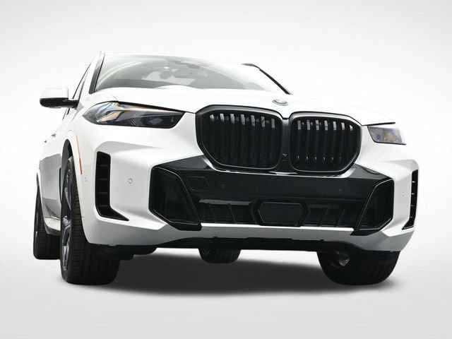 New 2026 BMW X5 xDrive50e w/ M Sport Package AWD/4WD image 31