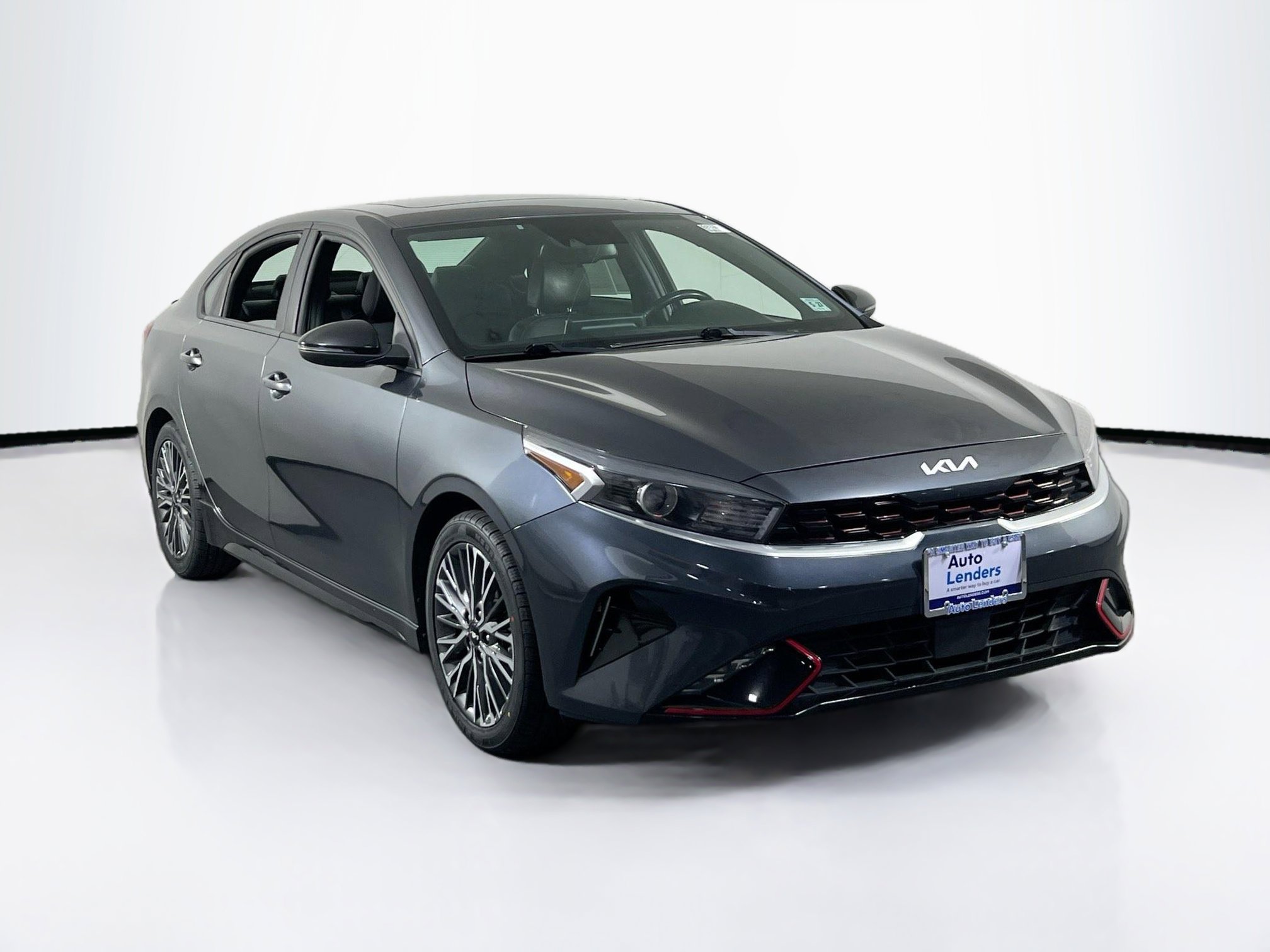 Used 2022 Kia Forte GT-Line w/ GT-Line Premium Package image 3