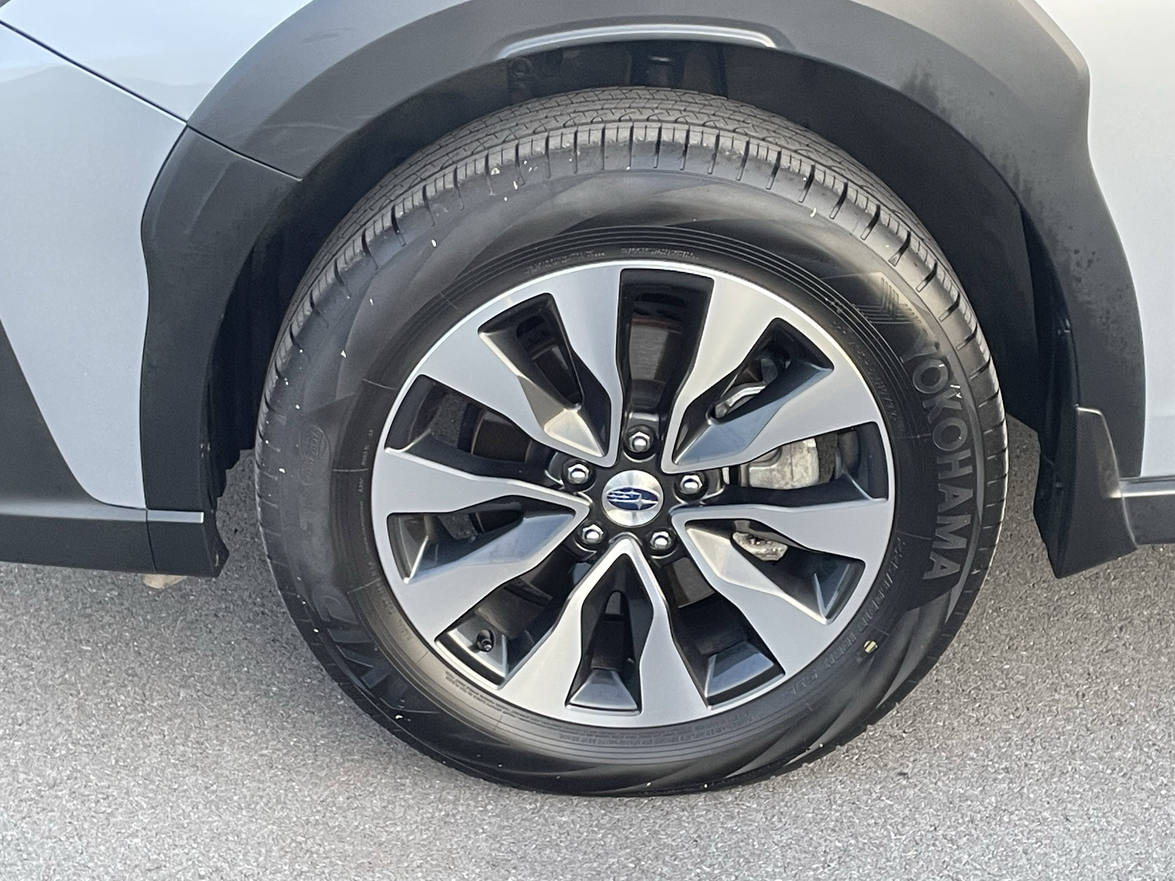 Used 2023 Subaru Outback Limited w/ Popular Package #2 image 11