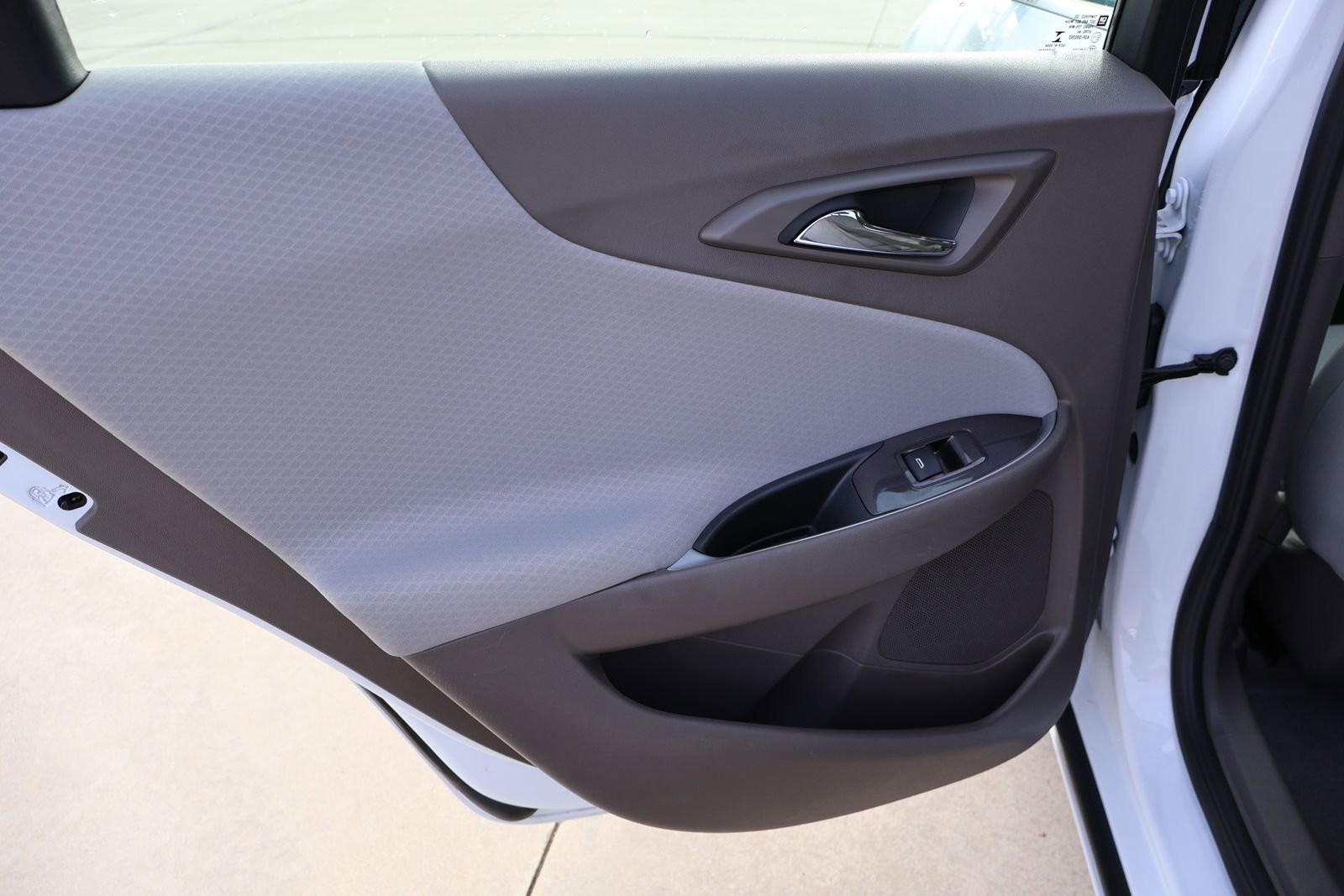 Used 2025 Chevrolet Malibu LT image 17