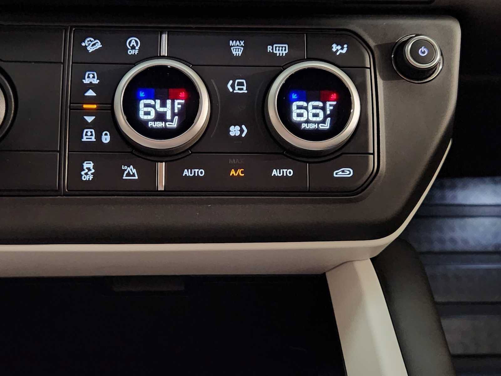 Used 2026 Land Rover Defender 130 S AWD/4WD image 19