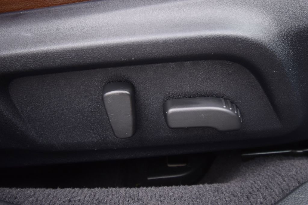 Used 2017 Subaru Outback 2.5i Touring image 27