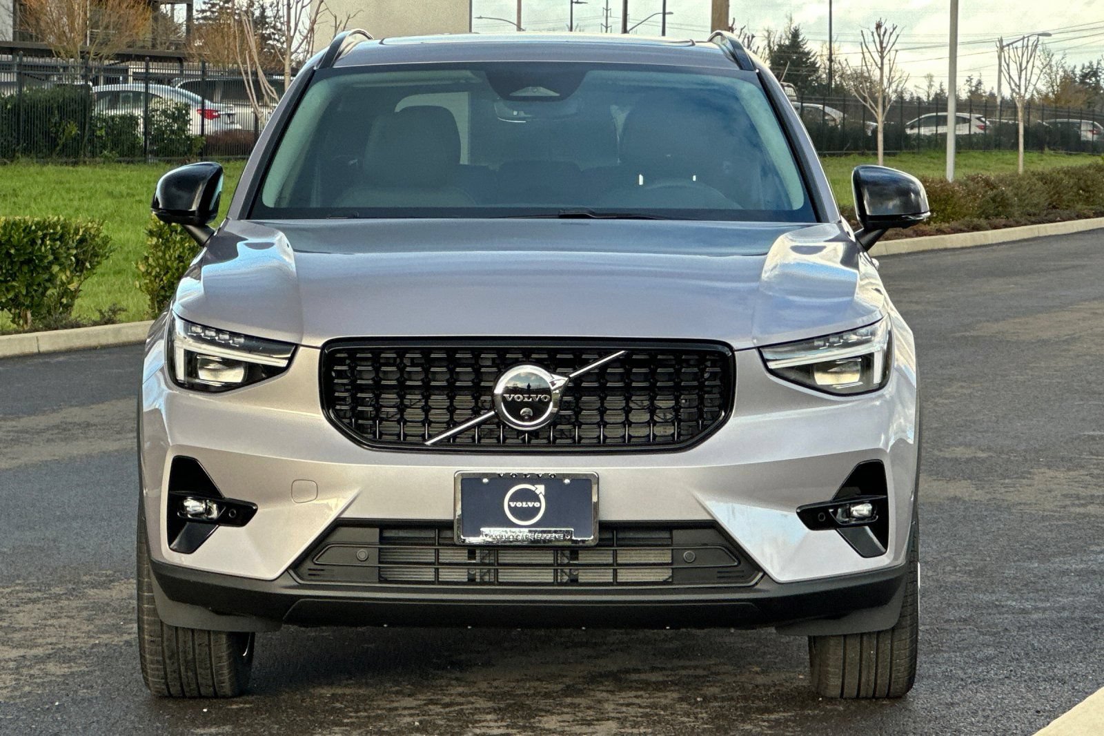 Used 2026 Volvo XC40 B5 Ultra w/ Protection Package Premier AWD/4WD image 8