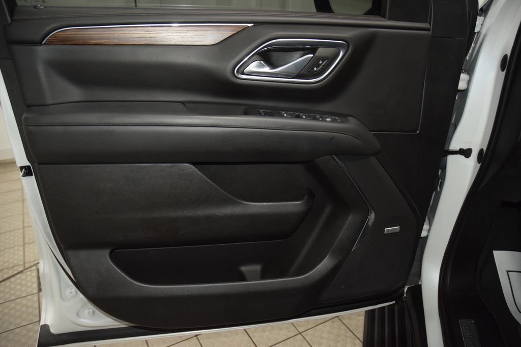 Used 2023 Chevrolet Tahoe High Country AWD/4WD image 47