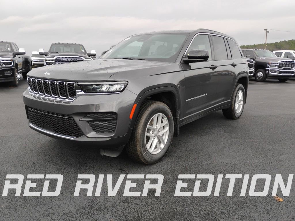 New 2026 Jeep Grand Cherokee Laredo