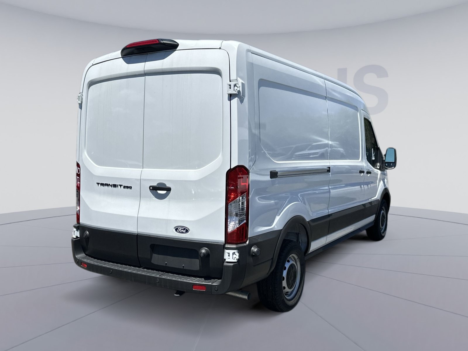 New 2026 Ford Transit 250 148 Medium Roof w/ Load Area Protection Package RWD image 11