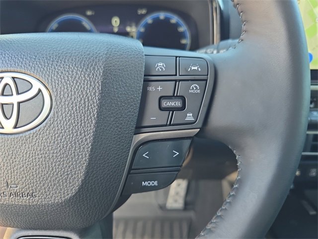 Used 2025 Toyota Camry XSE image 24