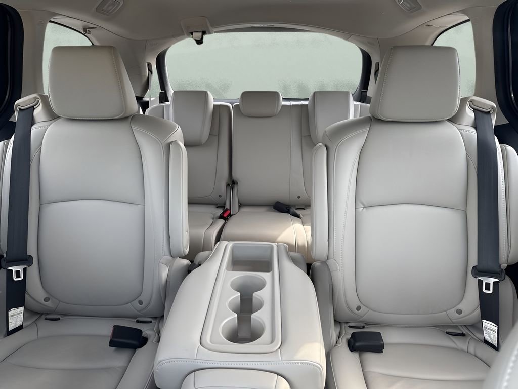 Used 2025 Honda Odyssey EX-L image 13