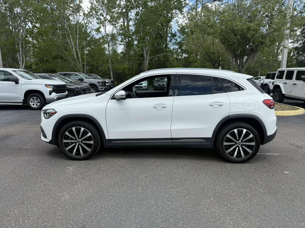 Used 2023 Mercedes-Benz GLA 250 w/ Premium Package image 2
