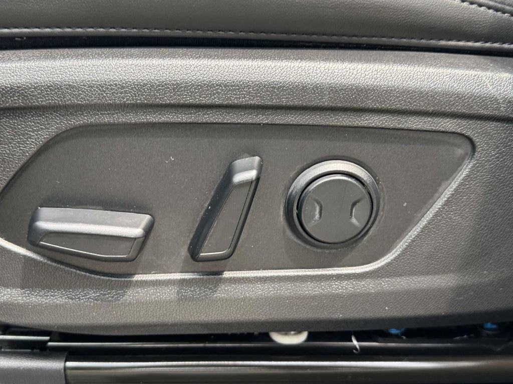 Used 2023 Kia Sorento X-Line EX AWD/4WD image 31