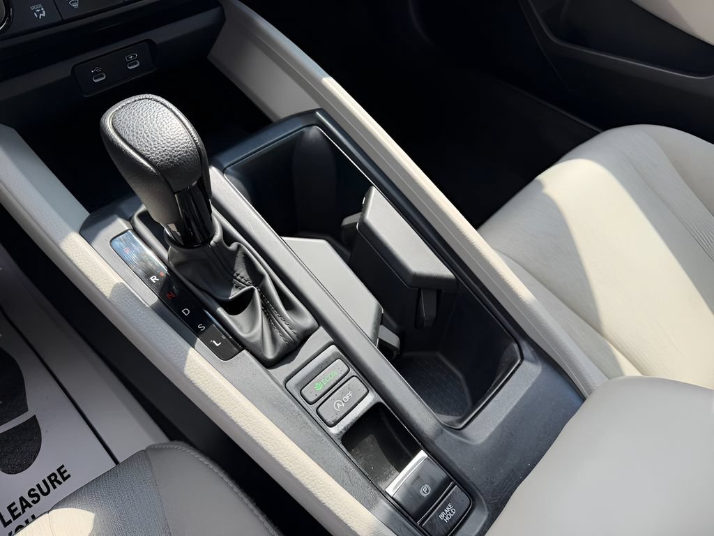 Used 2023 Honda Accord EX image 26