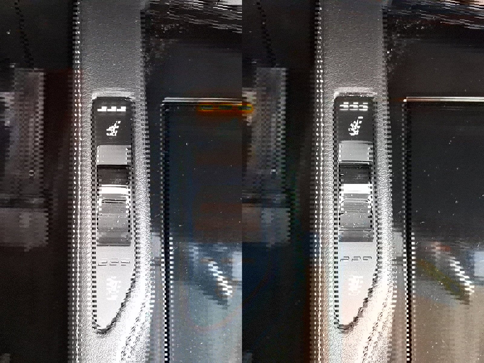 Used 2020 Kia Telluride EX image 25