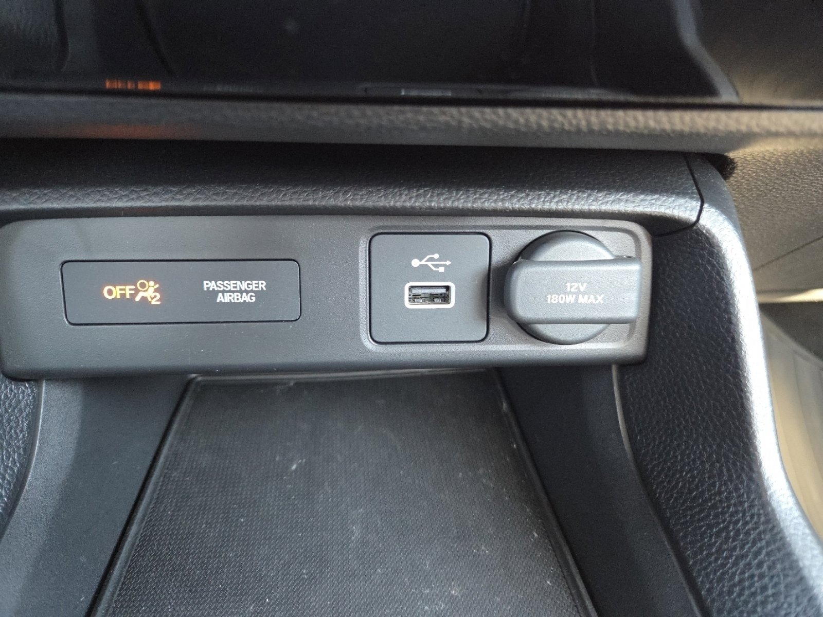 Certified 2023 Honda Civic EX image 32