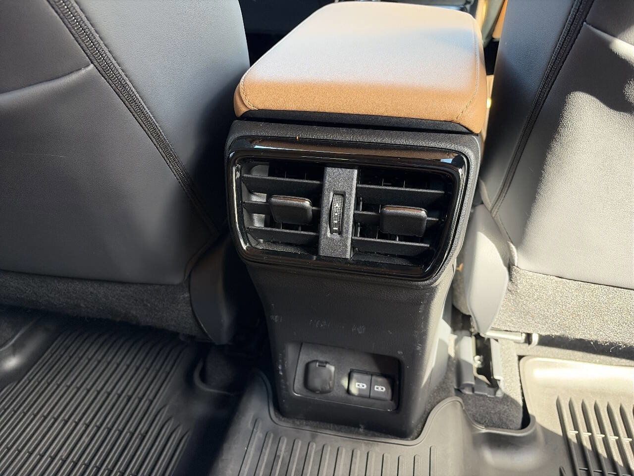 Used 2024 Lexus NX 350 AWD w/ Cold Area Package image 29