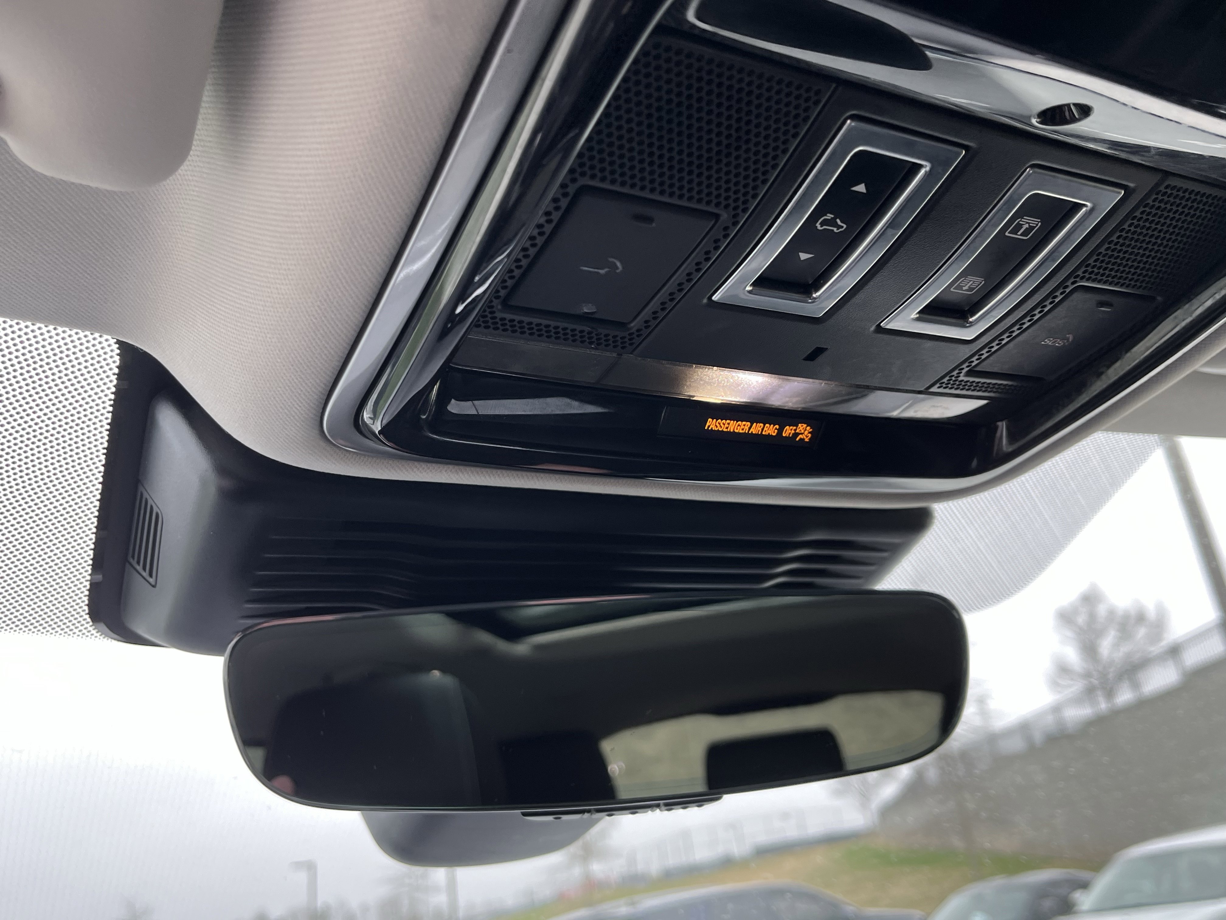 Certified 2023 Land Rover Range Rover Velar S image 19