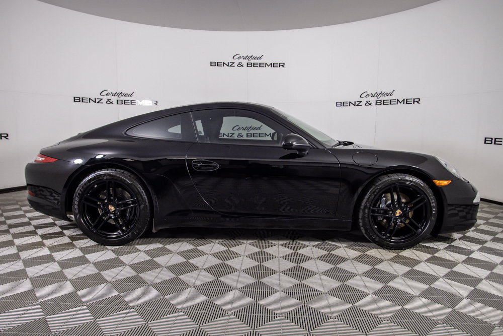 Used 2013 Porsche 911 Carrera RWD image 3