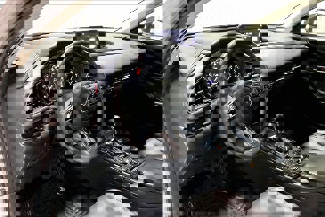 Used 2024 MAZDA CX-30 AWD 2.5 S w/ Select Sport Pkg image 14